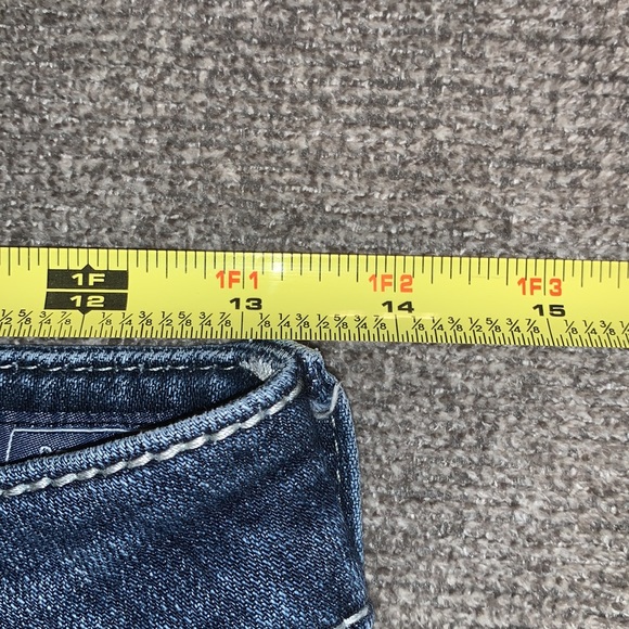 Miss Me Jeans - Picture 7 of 9